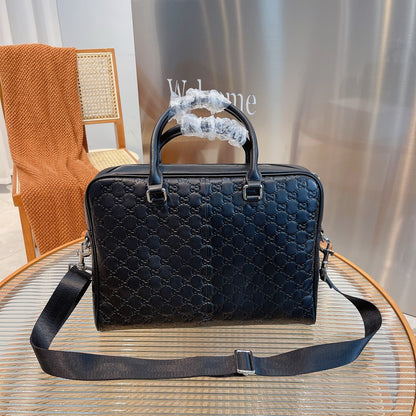 GUCCI(グッチ) ショルダーメッセンジャーバッグ