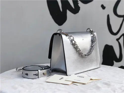 フェンディ カンユーバッグ セール