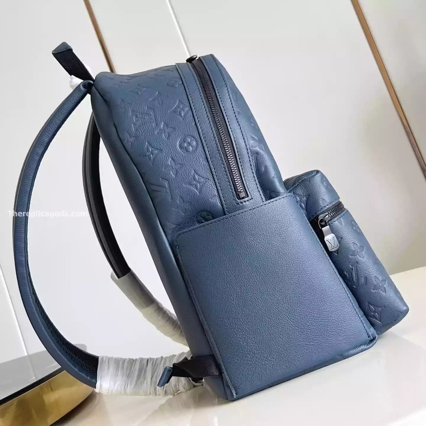 ディスカバリーバックパック PM ネイビーブルー – LW317