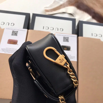 GGマーモント マトラッセ レザー スーパーミニバッグ