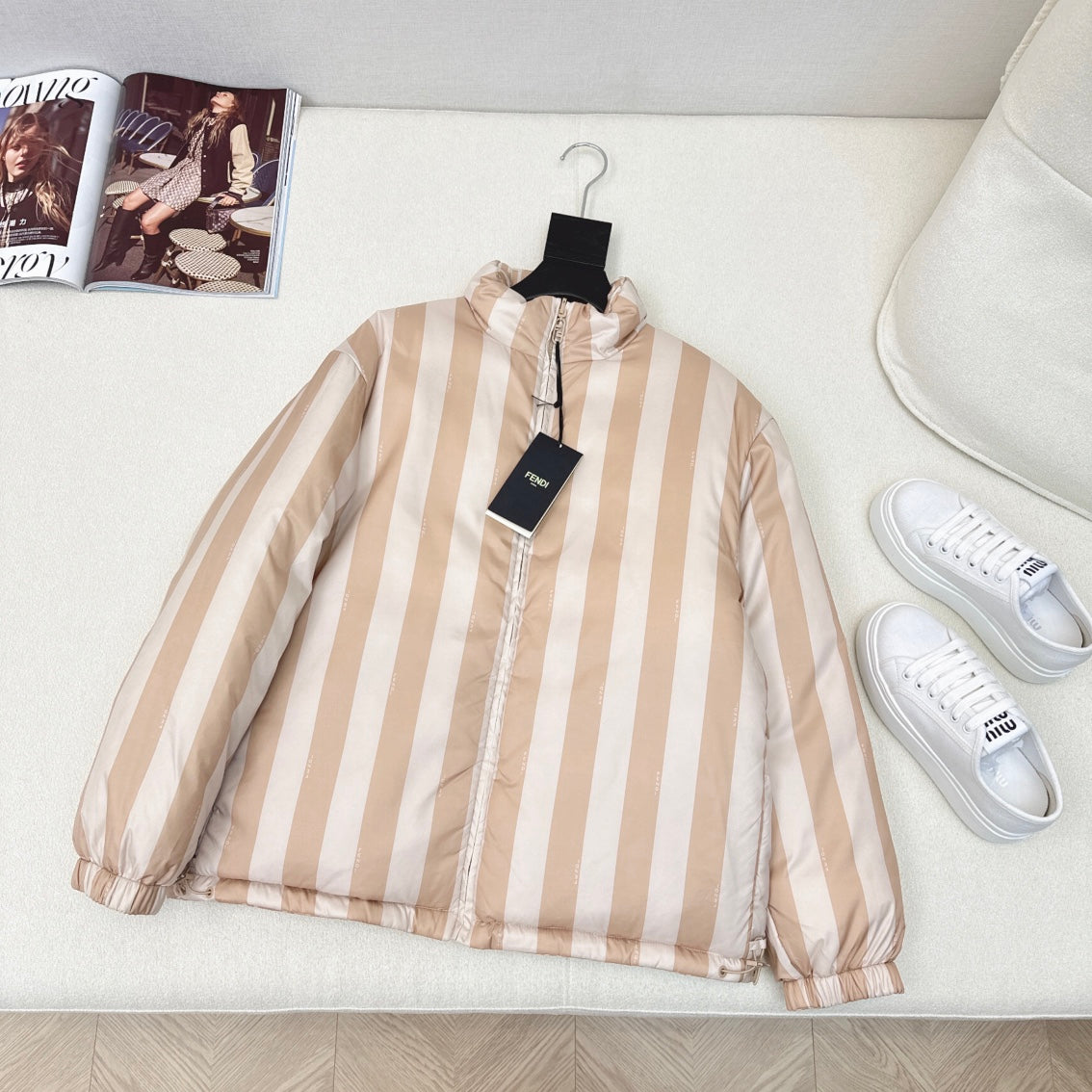 FENDI（フェンディ） 両面着可能ダウンジャケット ご好評に付き再入荷！