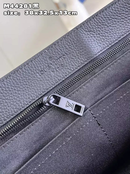 ファストライン トートバッグ 牛革 ブラック M22481 – LW211