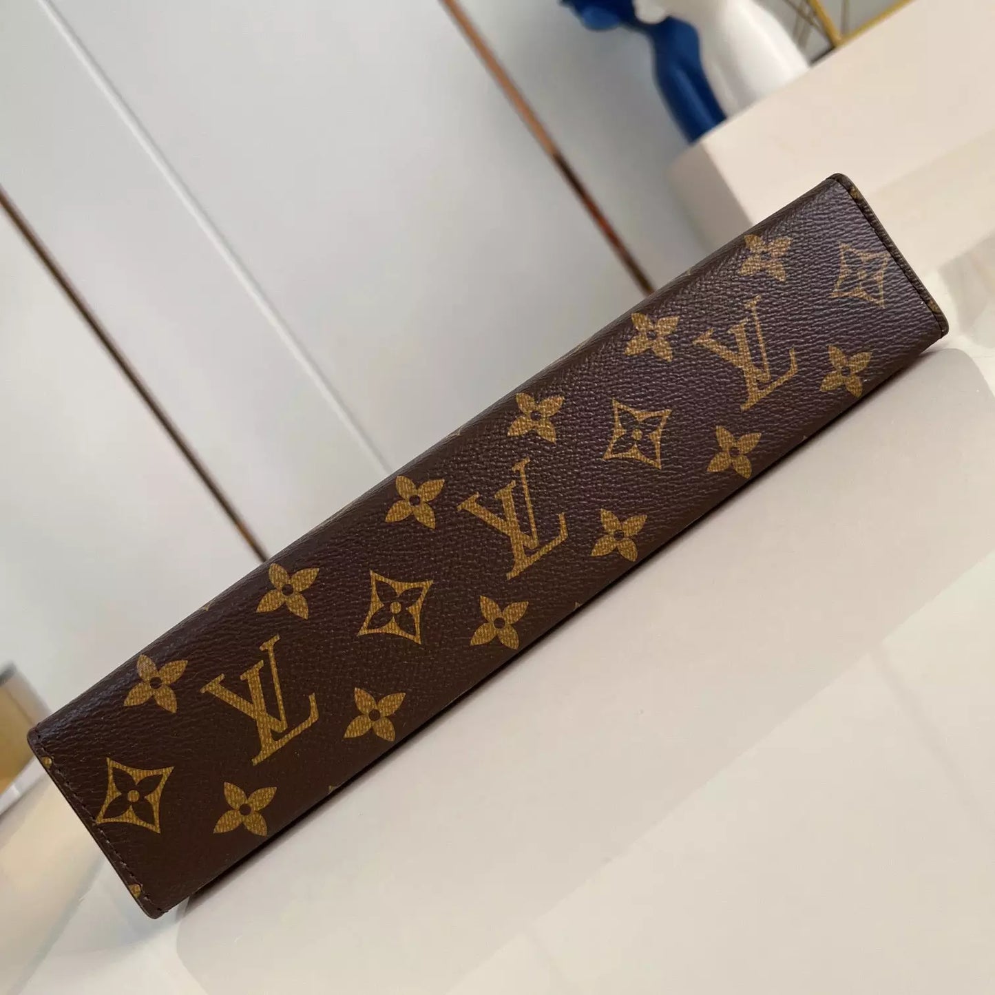 ポシェット ボヤージュ MM ボルネオグリーン M12816 – LW401