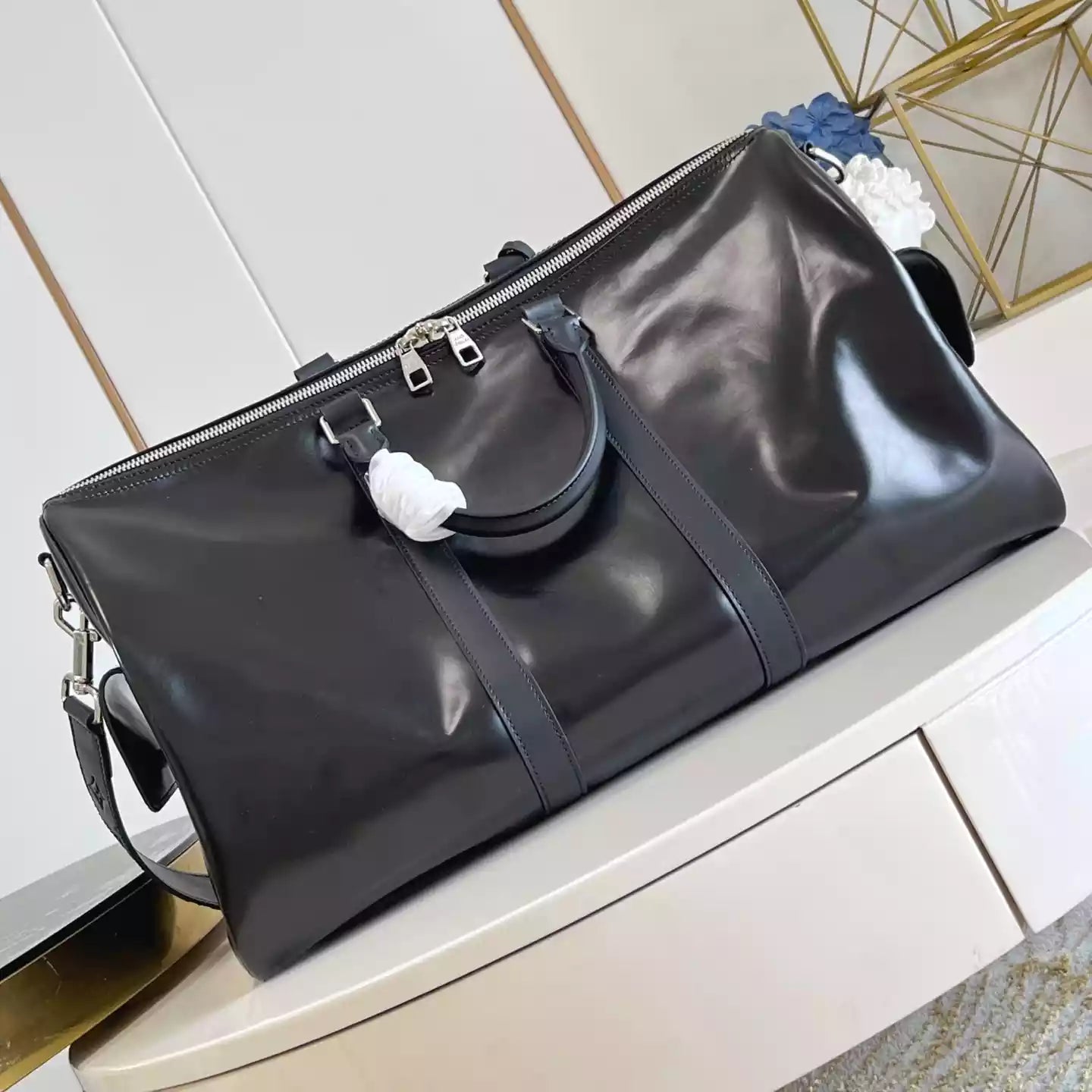 キーポル カーゴ バンドリエール 50 バッグ ブラック カーフレザー – LW308