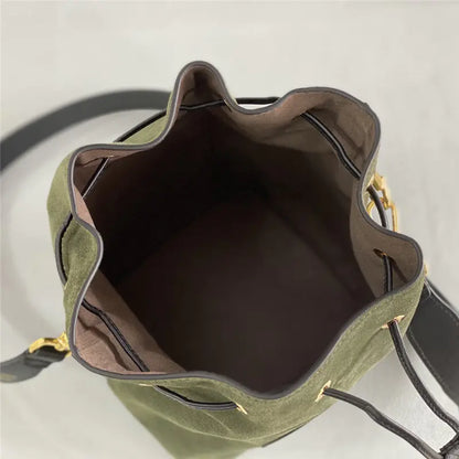 フェンディ モン トレゾール バケットバッグ