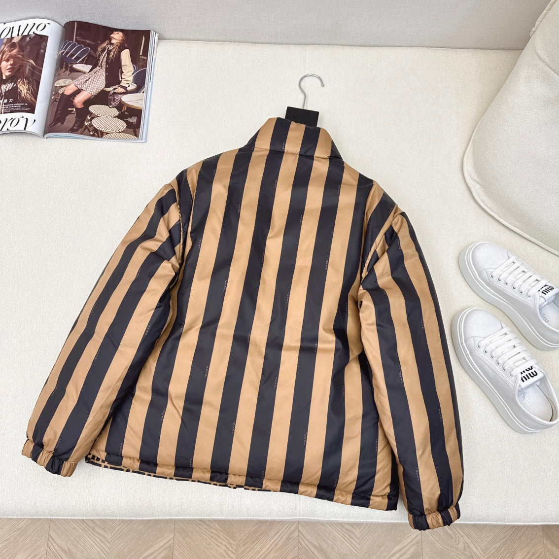 FENDI（フェンディ） 両面着可能ダウンジャケット ご好評に付き再入荷！