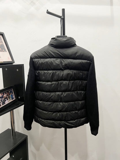 【PRADA旗艦店】ダウンジャケット、ご好評に付き再入荷！