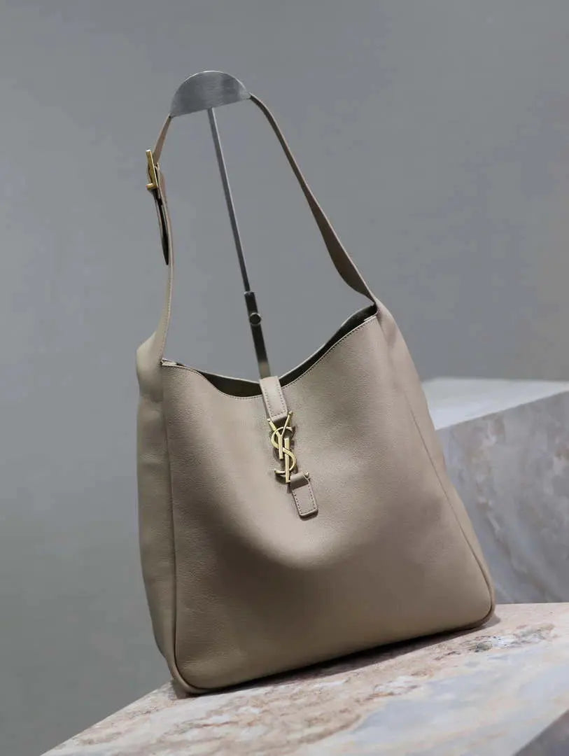 YSL 753837 Le 5 ̈¤ 7 サプル ラージ スムースレザー グレー