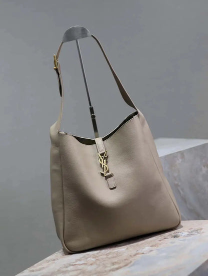 YSL 753837 Le 5 ̈¤ 7 サプル ラージ スムースレザー グレー