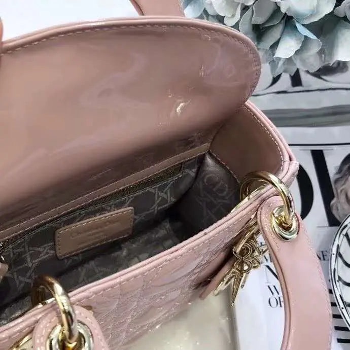 レディディオール