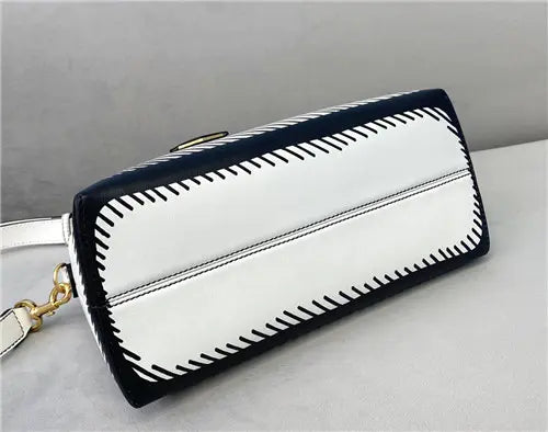 フェンディ アイコニック バイ ザ ウェイ ボストンバッグ