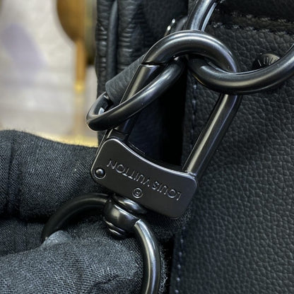 LV オンザゴー シルバー ソフト