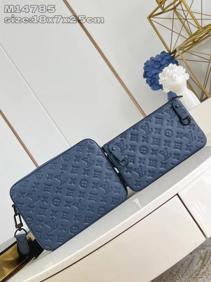 トリオ メッセンジャーバッグ ネイビーブルー モノグラムシャドウ M14785 – LW265