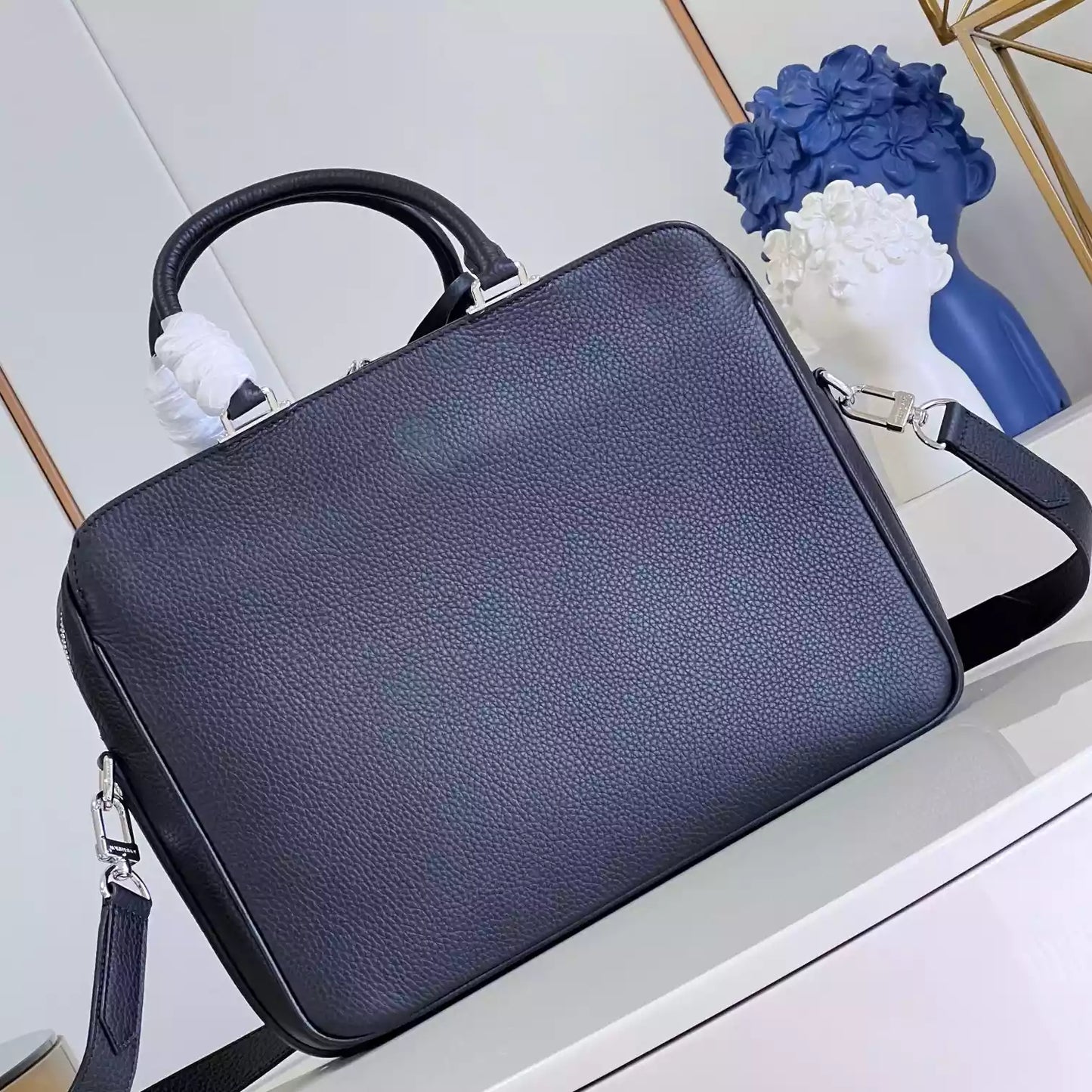 アルマンド ブリーフケース MM トリヨンレザー M54381 – LW330