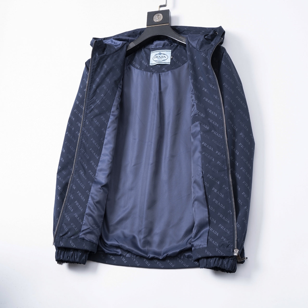 【PRADA旗艦店】プラダ ジャケット ご好評に付き再入荷！