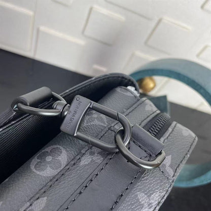 ルイ・ヴィトン スティーマー・メッセンジャー モノグラム・エクリプス – LVB058