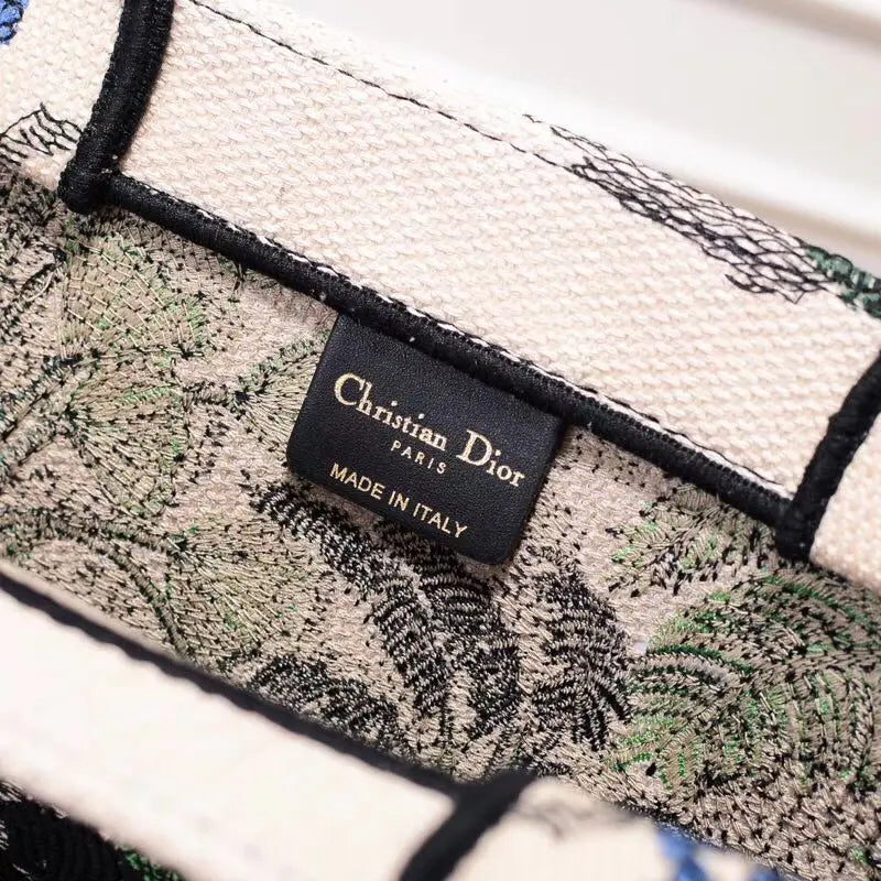 ディオール ブックトート