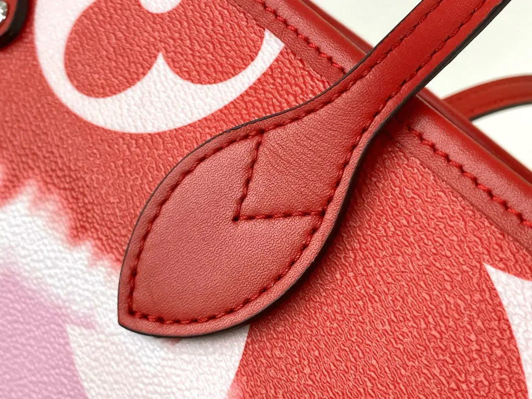 ルイ・ヴィトン M45127 LVエスカル ネヴァーフル MM