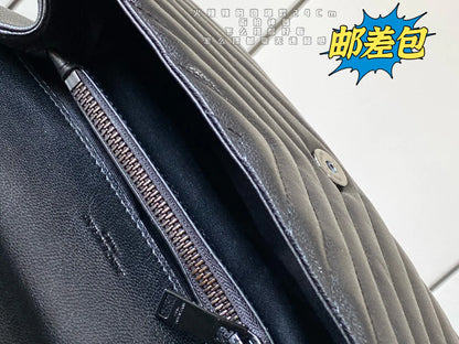 サンローラン YSL モノグラム カレッジバッグ