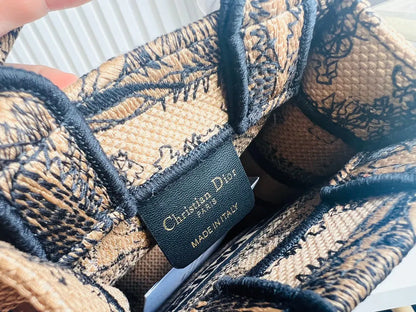 クリスチャン・ディオール ミニブックトート フォンバッグ