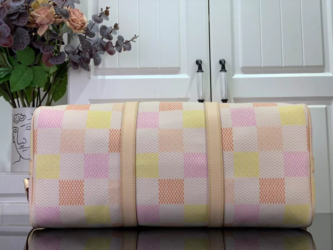 LV キーポル バンドリエール 45 ピーチ ダミエ リシャス コーティングキャンバス – LW180