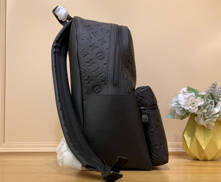 ルイ・ヴィトン ディスカバリー バックパック モノグラム シャドウレザー – LVB072