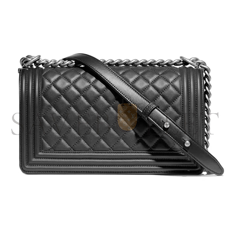 シャネル キャビア ミディアム カーフスキン キルティング ボーイ フラップ ブラック A67086 (25*15*9cm)