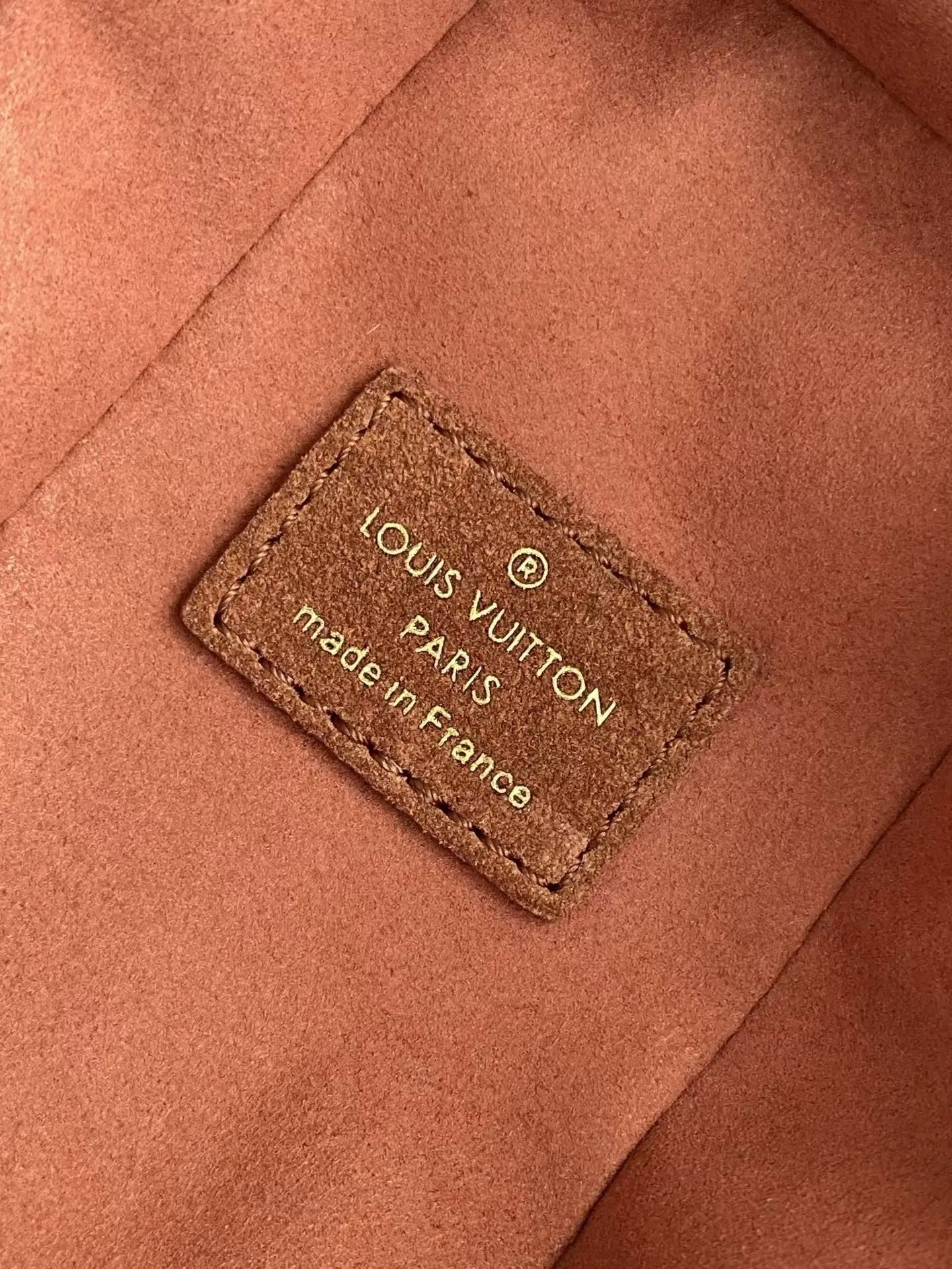 ルイ・ヴィトン サイドトランクGM M14513 (23.5×16×8.5cm)