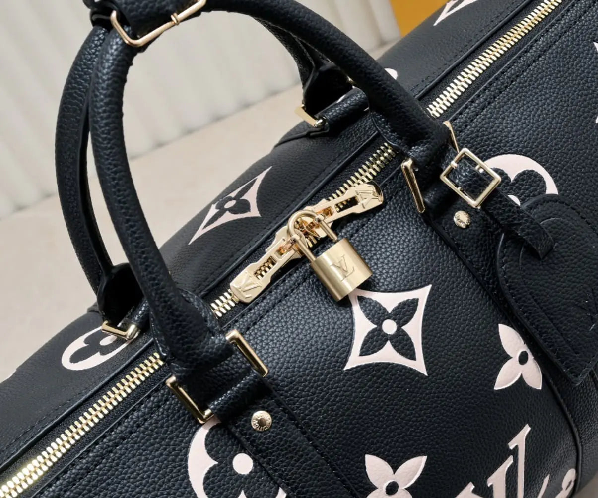 ルイ・ヴィトン M46670 キーポル・バンドリエール45