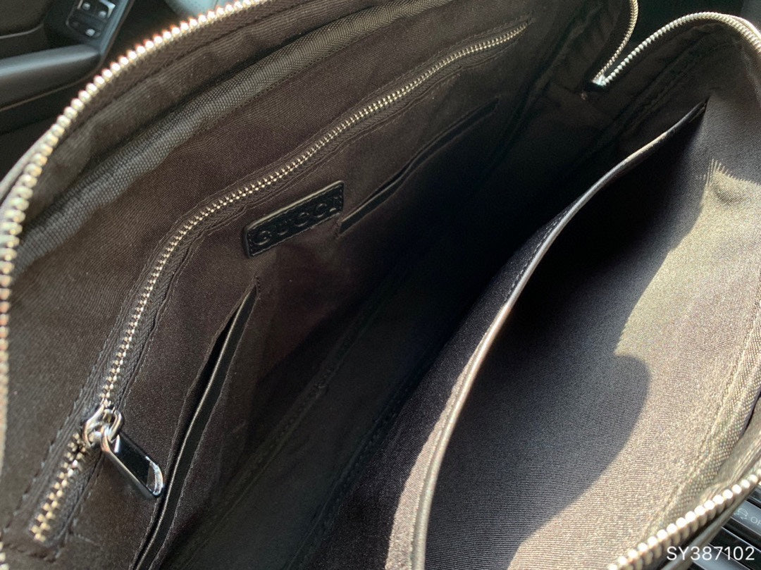 GUCCI 〔グッチ 〕ハンドバッグ