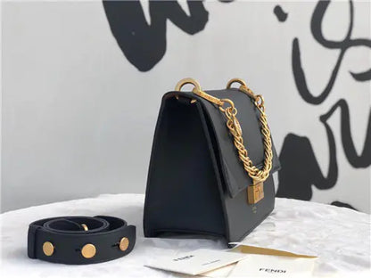 フェンディ カンユーバッグ セール