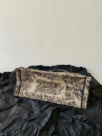 クリスチャン・ディオール ブックトートバッグ