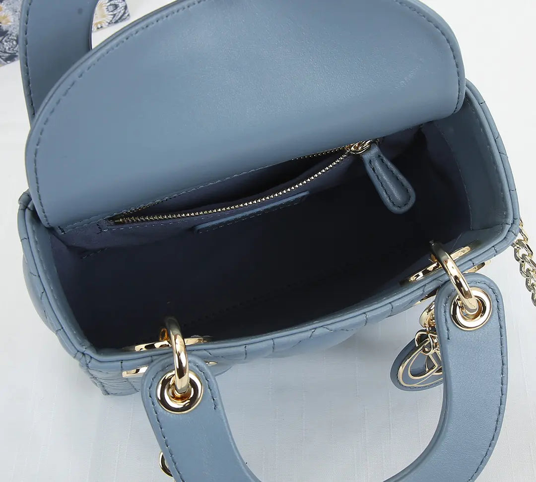 レディディオール