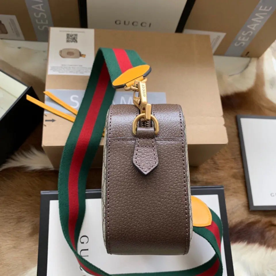 ネオヴィンテージ GGスプリーム メッセンジャーバッグ