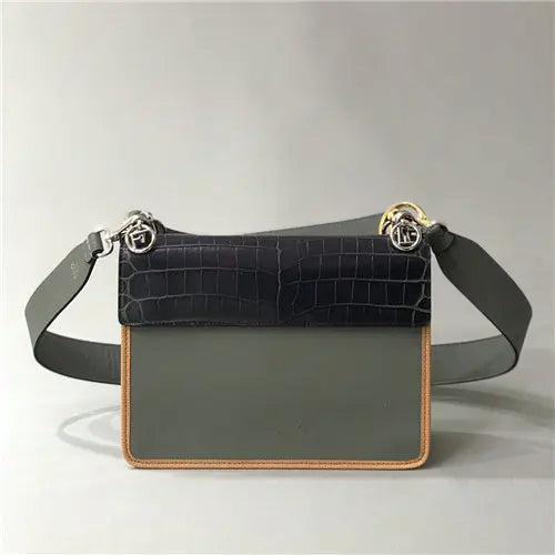 フェンディ カン・イ・FF ショルダーバッグ