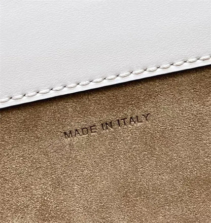 フェンディ バゲット ポーチバッグ