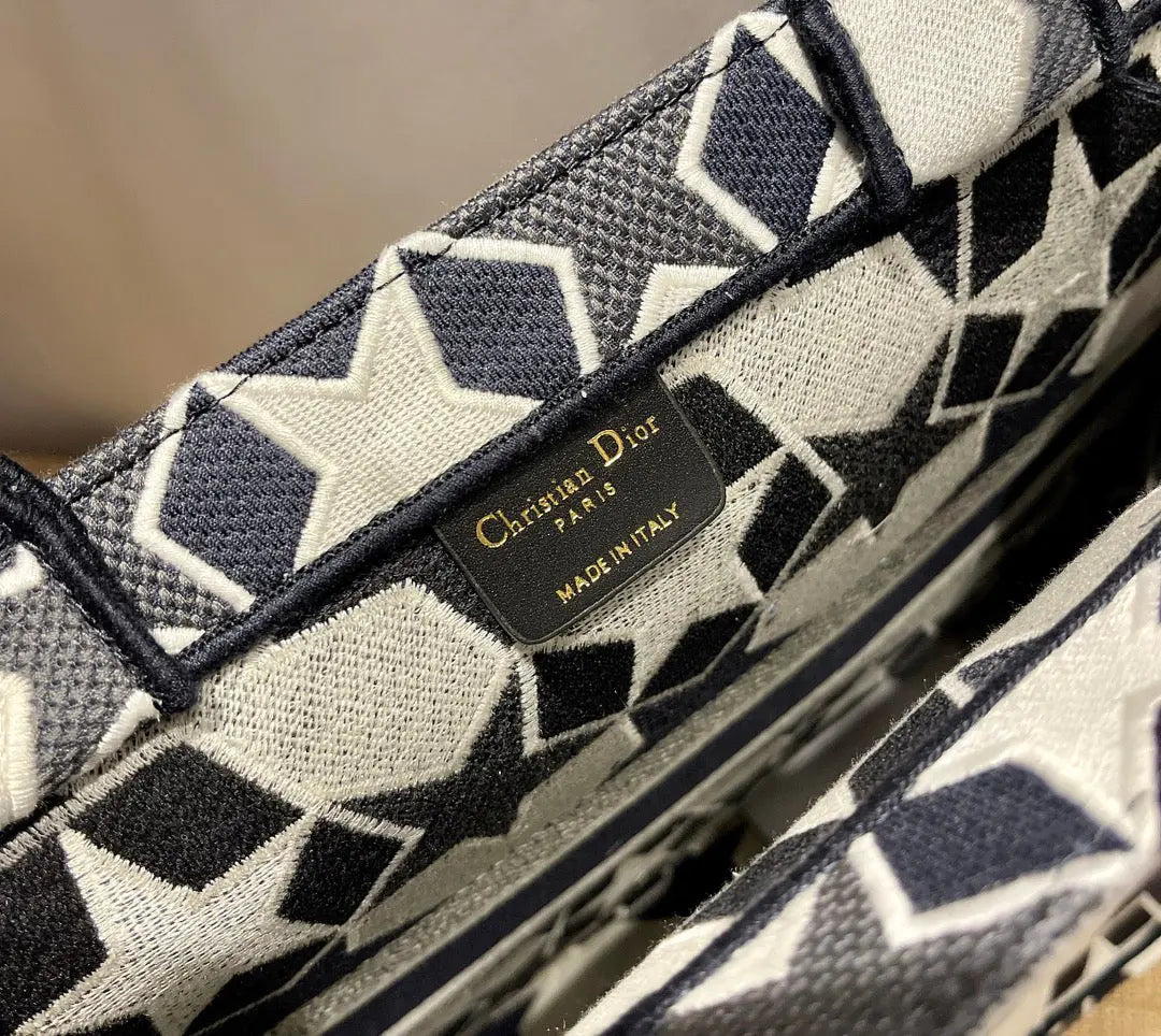 クリスチャン・ディオール ブックトートバッグ