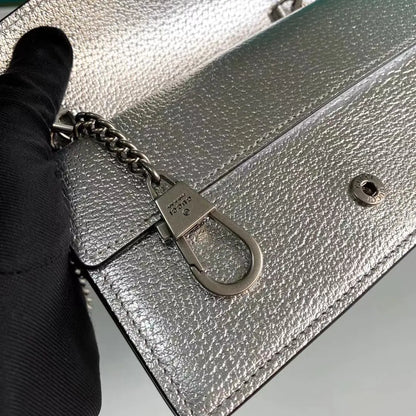 シルバーラメレザーのディオニュソス スーパーミニバッグ