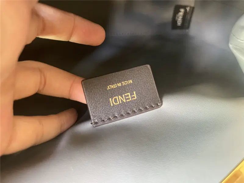 フェンディ ファーストバッグ ラージ