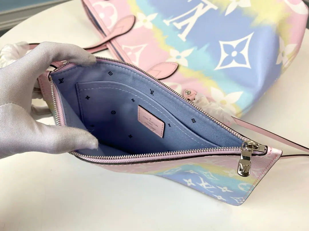 ルイ・ヴィトン M45270 エスカル ネヴァーフル MM