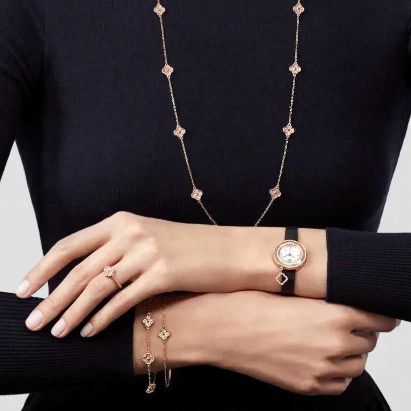 Van Cleef & Arpels ヴィンテージ アルハンブラ ブレスレットの新着