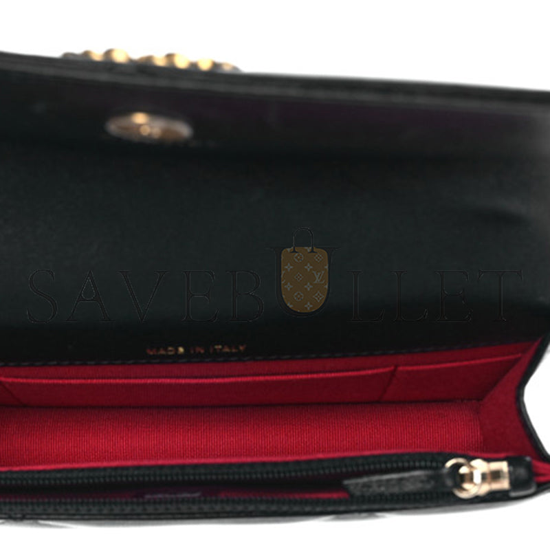 シャネル ラムスキン キルティング 19インチ フラップ フォンホルダー チェーン付き AP3067 B04852 94305 (17×10.5×3cm)