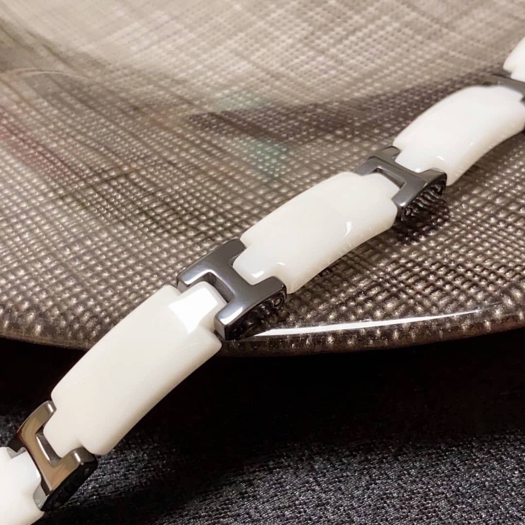 高品質のエルメスブレスレット