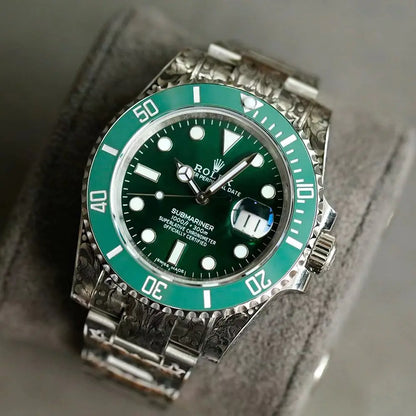 ロレックス サブマリーナーデイト 彫金 116610LV 数が少ない