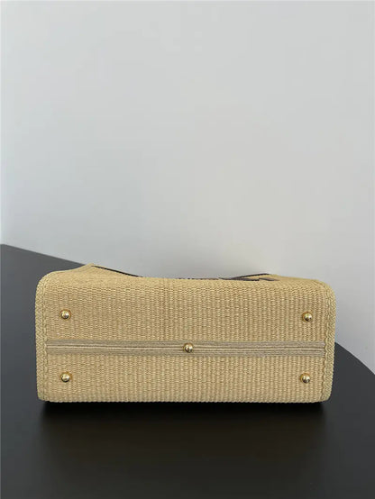 フェンディ サンシャイン ストロー ショッピングバッグ