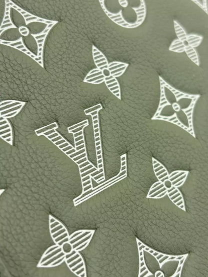 キーポル バンドリエール 50 バッグ オリーブグリーン モノグラムシャドウレザー M12504 – LW204