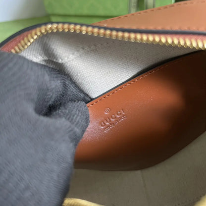 オフィディア GG レザーバッグ