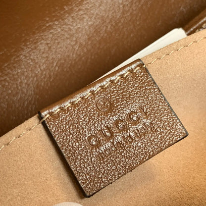 GGマーモント ミニキルティングショルダーバッグ