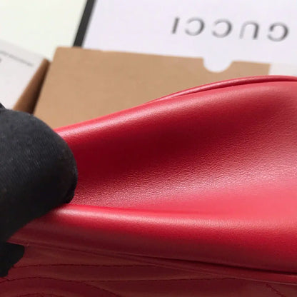 グッチ ラージショルダーバッグ