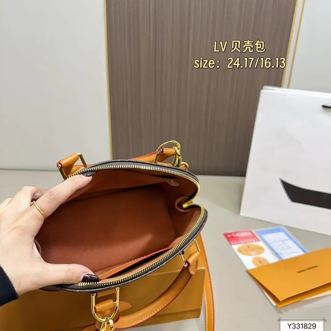 LOUIS VUITTON ファッションハンドバッグ